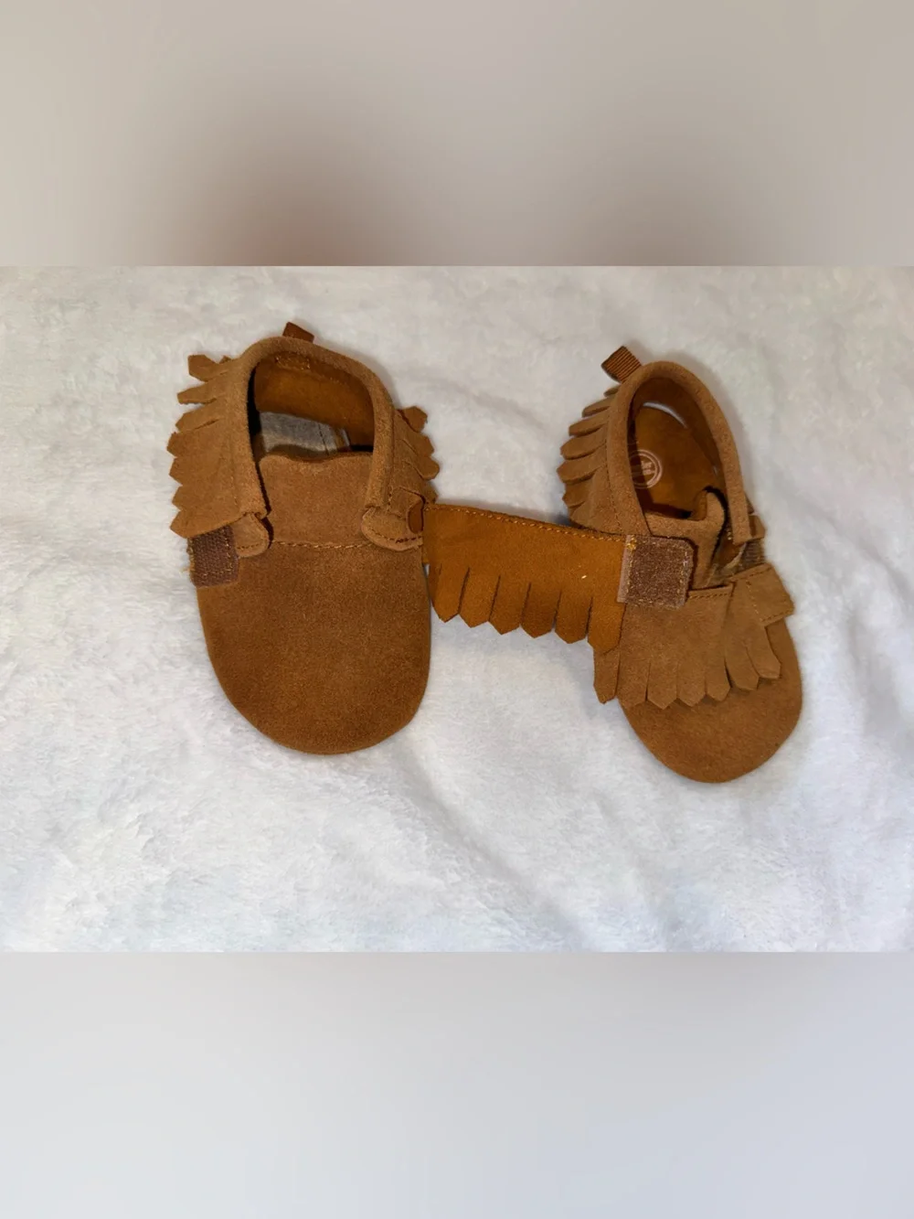 Toddler size 6 leather Fringe Moccasin Shoes in Brown